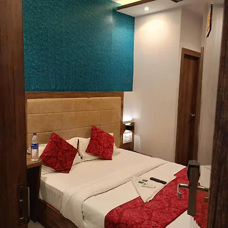Hotel Kishan Lodging & Boarding-2